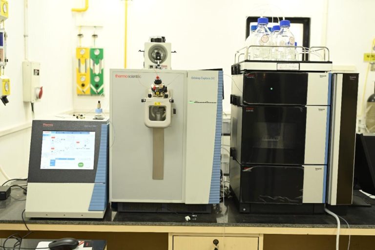 Exploris 240 Instrument Inside Instruments – Gujarat Biotechnology University